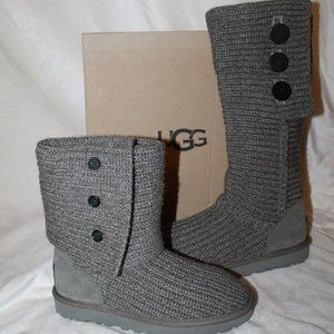 UGG WOMEN'S CARDY KNIT BUTTON GRAY BOOTS